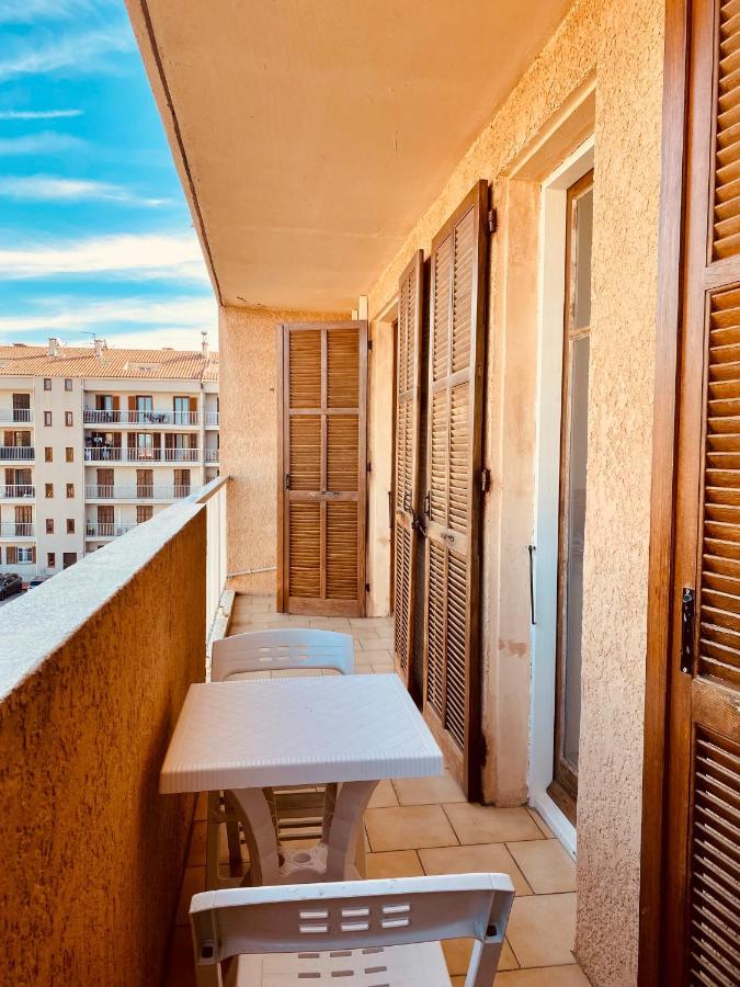 Joli deux pièces, centre ville et proche plage Propriano  Esterno foto